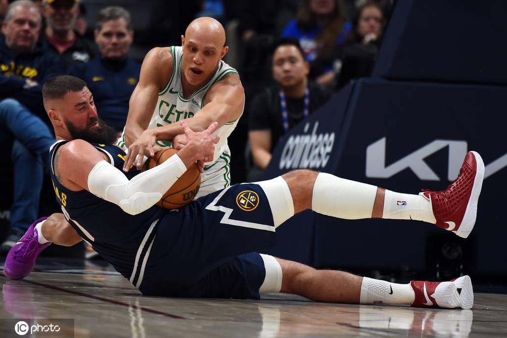 约基奇30+12+6布朗23+11 掘金大胜凯尔特人